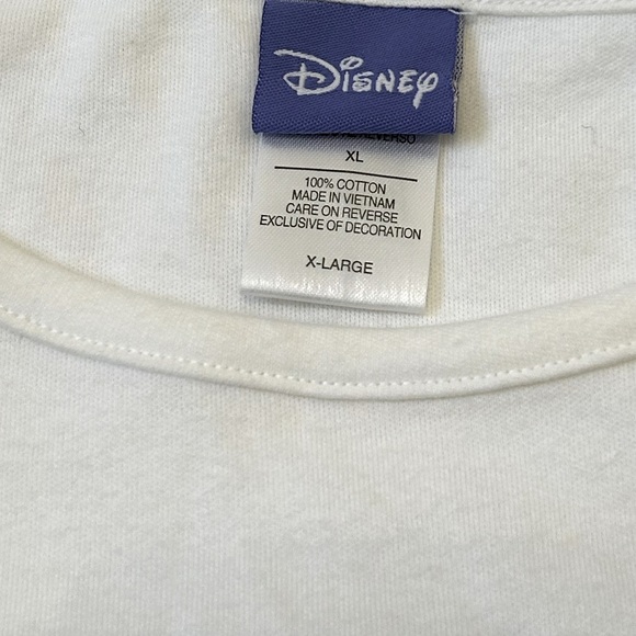 Disney Winnie the Pooh T-Shirt - Picture 4 of 6